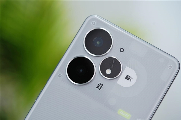 GAME STAR註冊:1699元透明手機!真我Neo7 Turbo圖賞