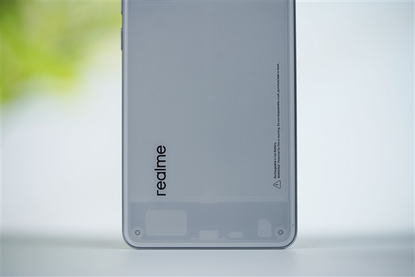 GAME STAR註冊:1699元透明手機!真我Neo7 Turbo圖賞