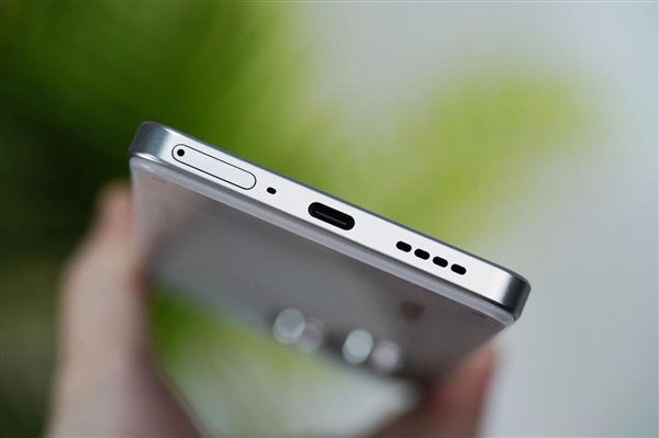 GAME STAR註冊:1699元透明手機!真我Neo7 Turbo圖賞